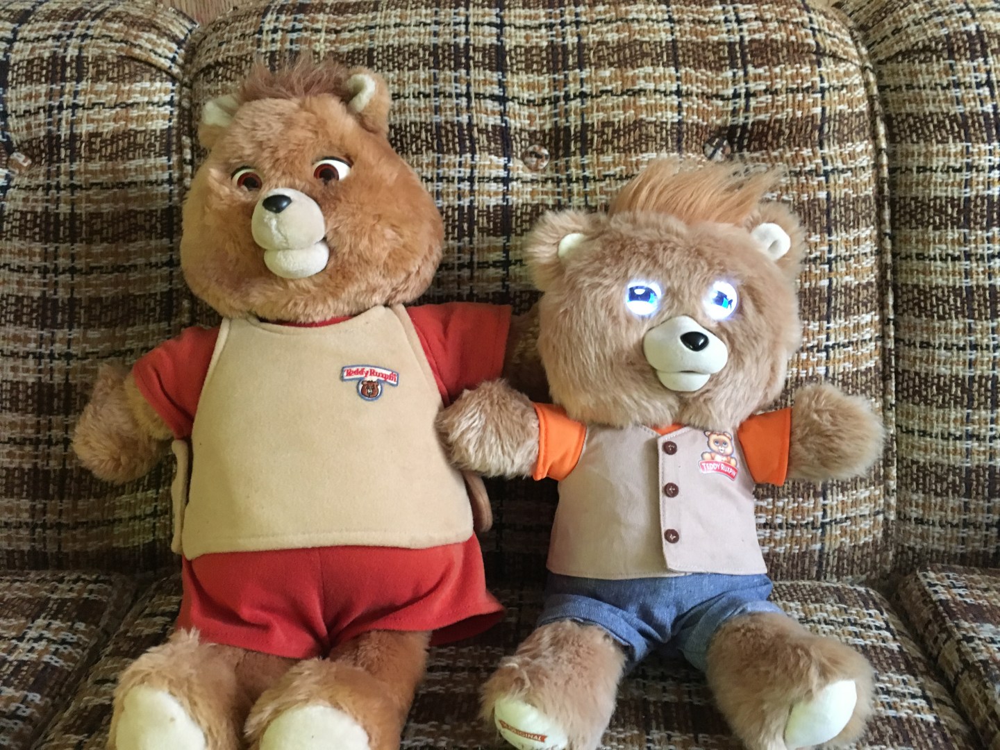 Teddy Ruxpib Teddy Ruxpin 2017 Toy Review | The Nostalgia Spot