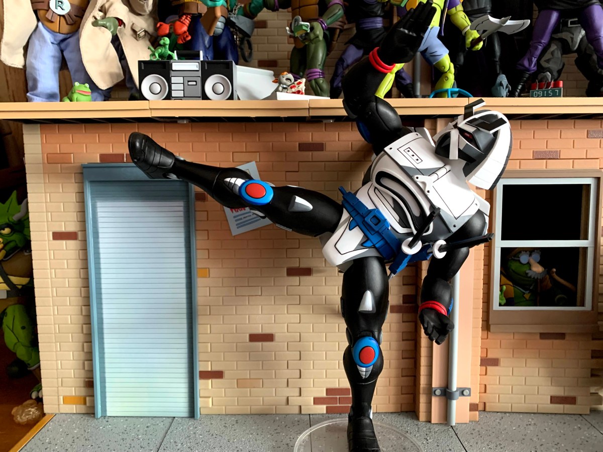 NECA TMNT “The Colossal Chrome Dome” – Deluxe Chrome&nbsp;Dome