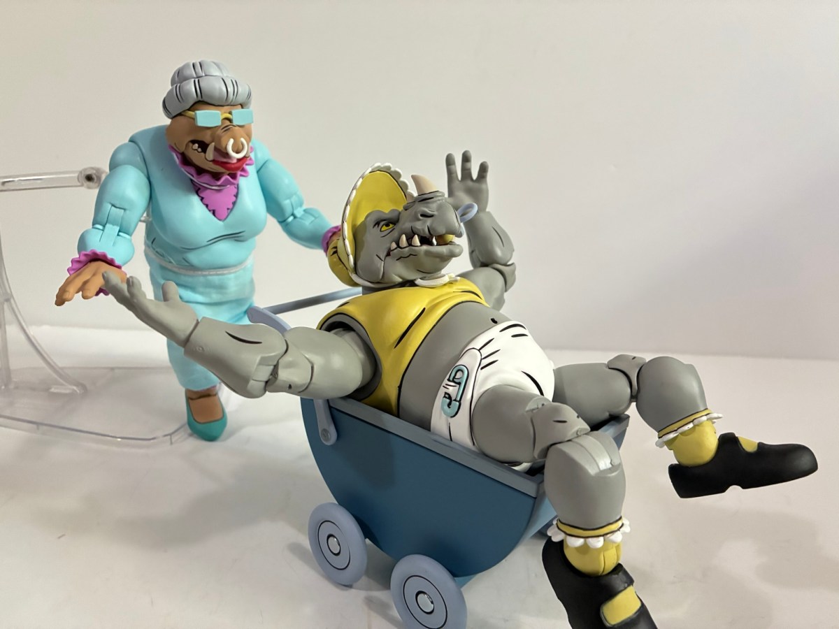 NECA TMNT Toon Granny Bebop and Baby&nbsp;Rocksteady