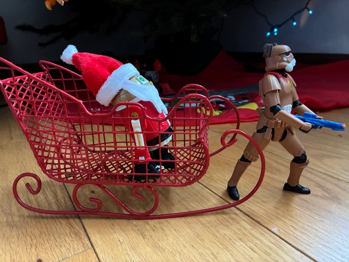 Star Wars – The Black Series Astromech Droid and Stormtrooper Holiday&nbsp;Edition