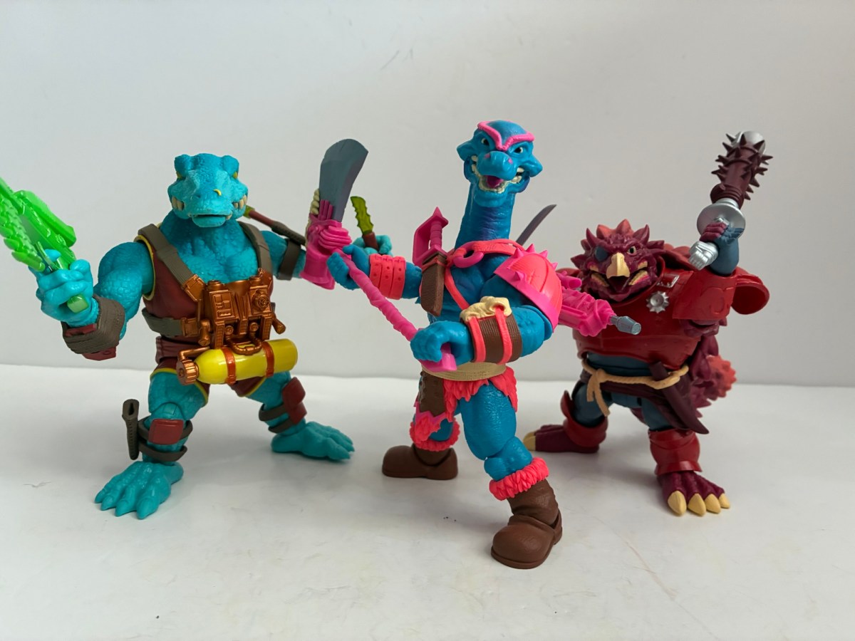 Saurozoic Warriors Staze Akiden and Javvik&nbsp;Mosa